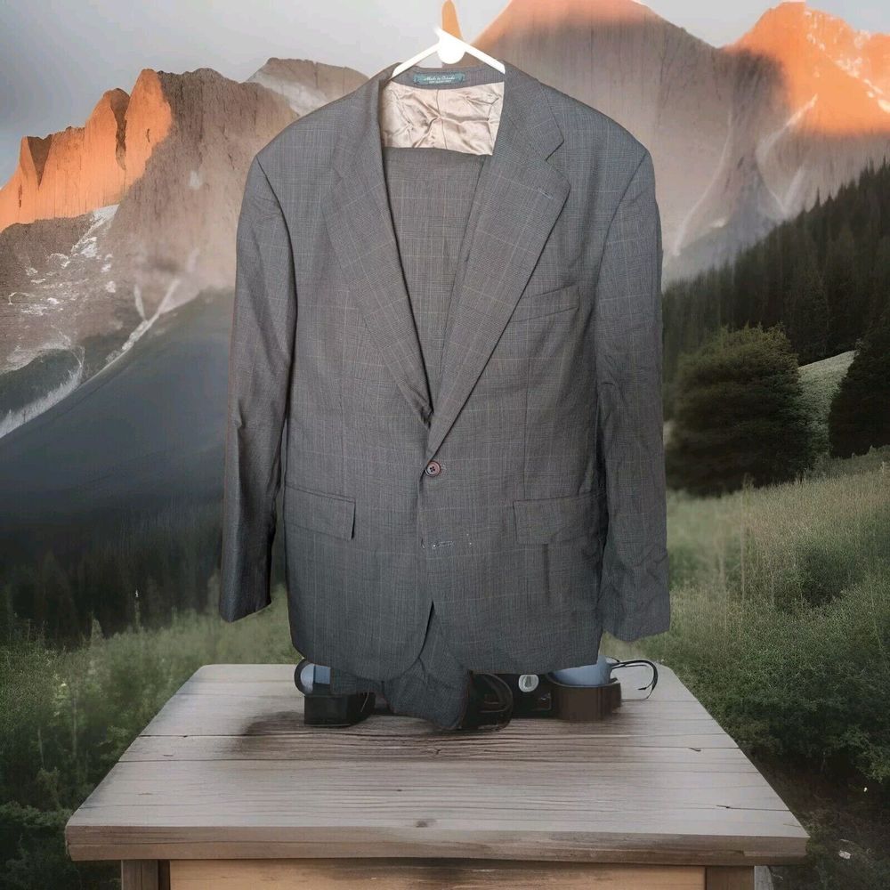 vintage Canada made CHAPS Ralph Lauren 43R jacket 35/31 pants 2 pc suit WOOL